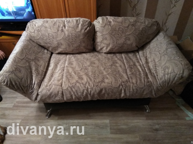 Мягкий диван клик-кляк Никко МЮ-155 . Цена от 15000 рублей